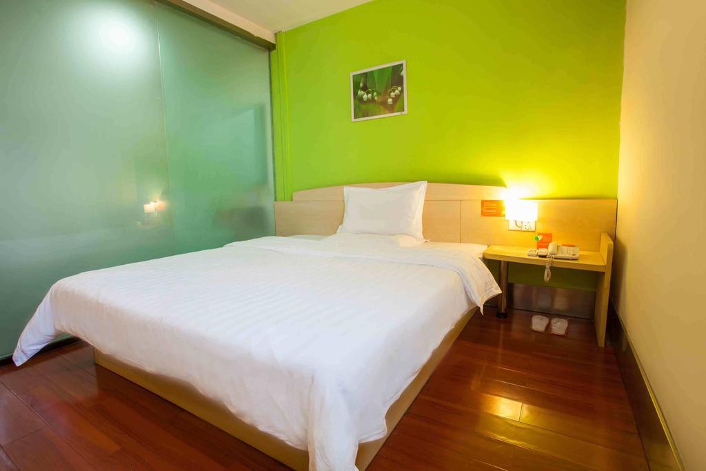 7Days Inn Shenzhen Da Fen You Hua Cun الغرفة الصورة
